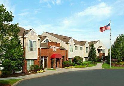 Syracuse Carrier Circle Hotel